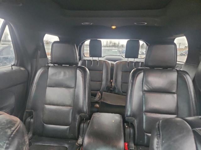 Ford Explorer Limited Image 8