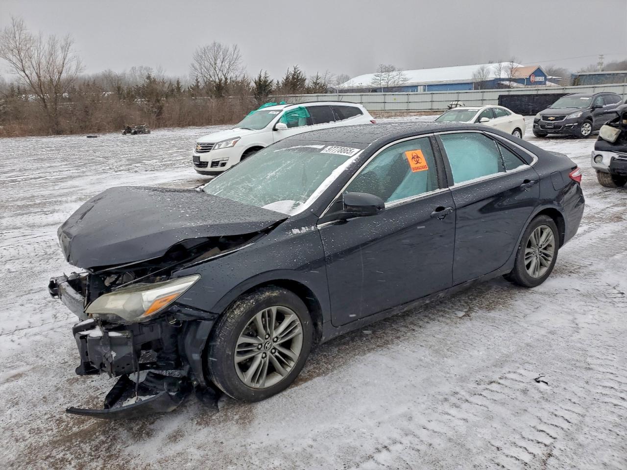 Toyota Camry Le Image 1