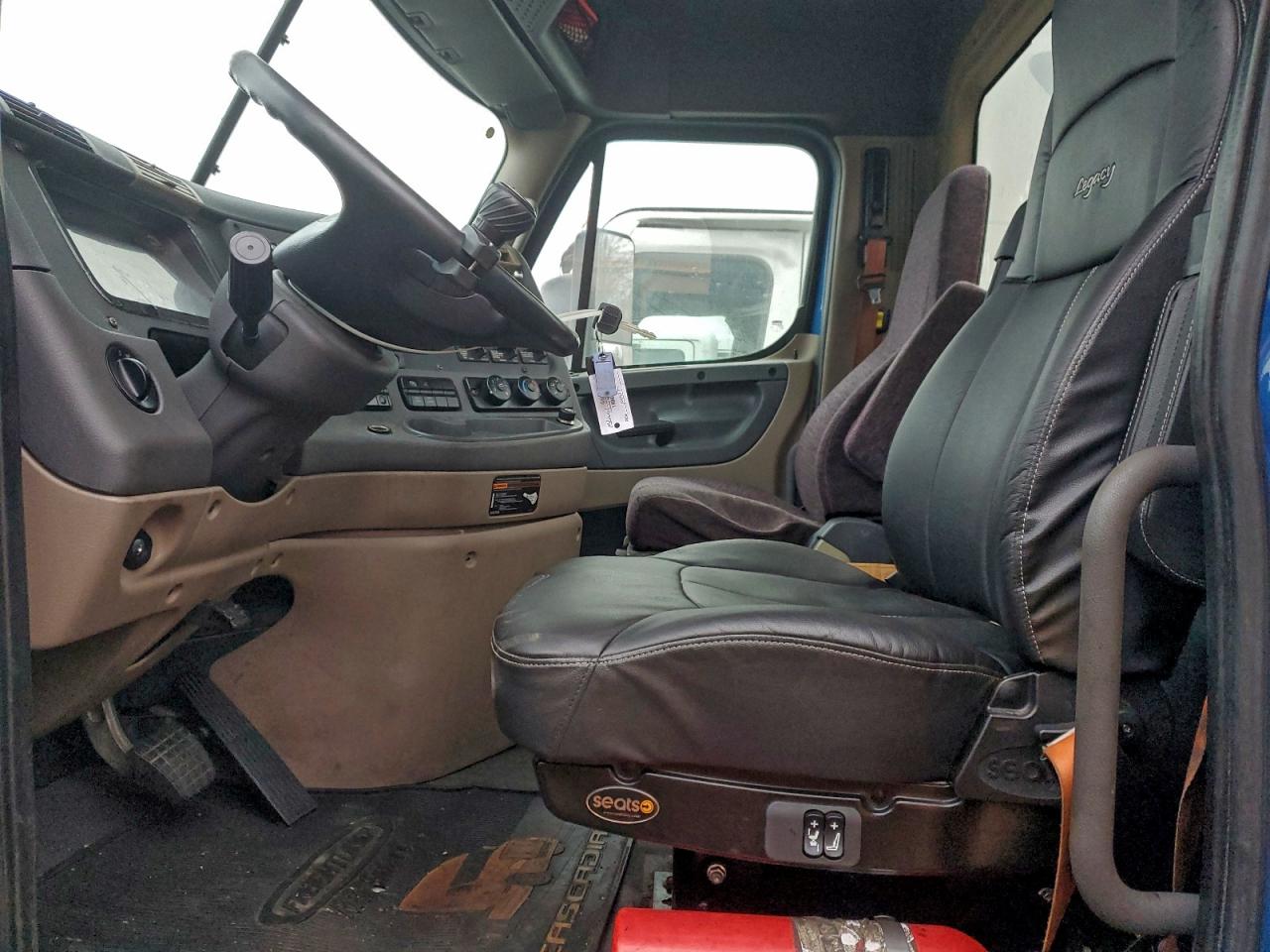 Freightliner Cascadia Image 3