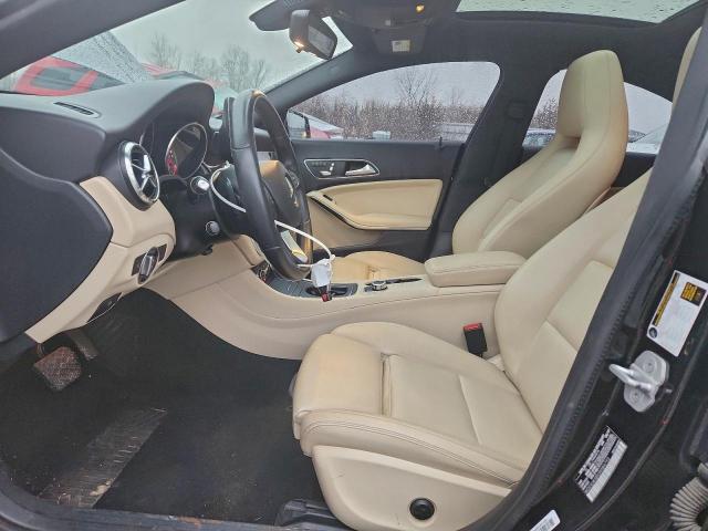 Mercedes-Benz Cla-class 250 4matic Image 2