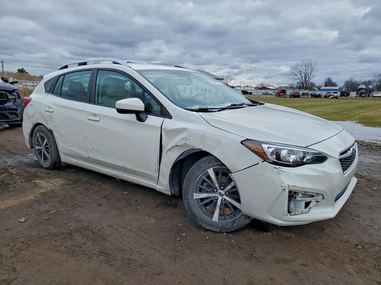 Subaru Impreza Premium Image 4