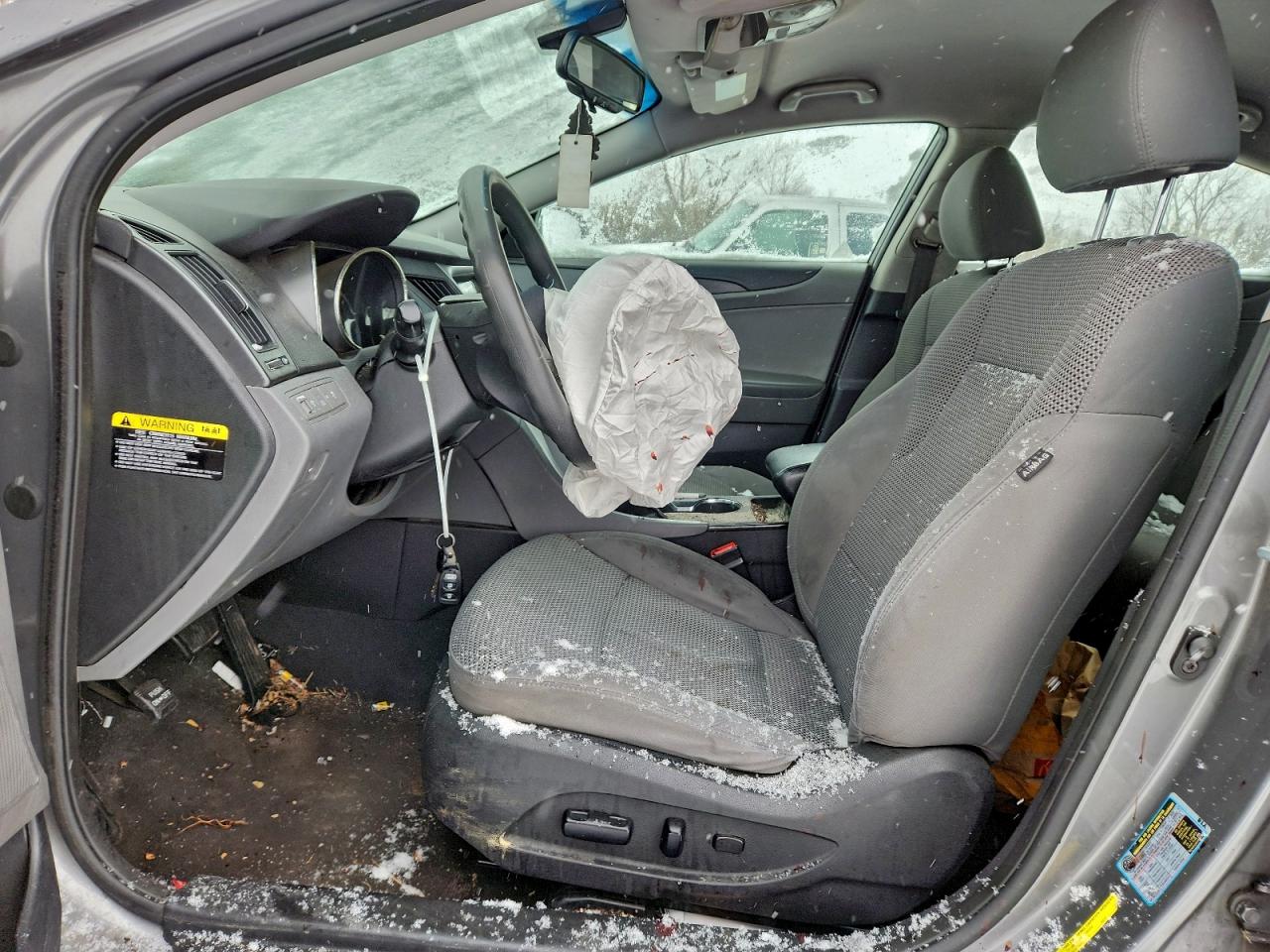 Hyundai SONATA Gls Image 8