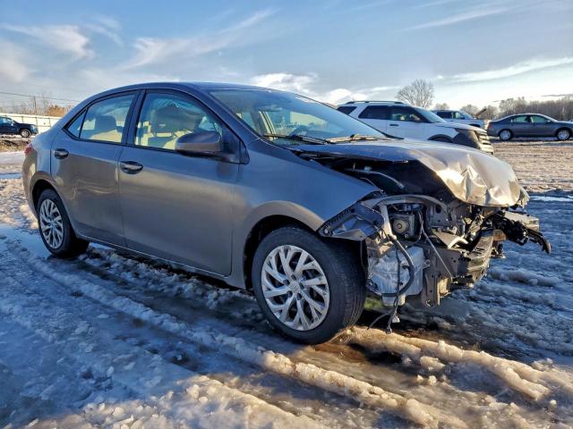 Toyota Corolla L Image 4