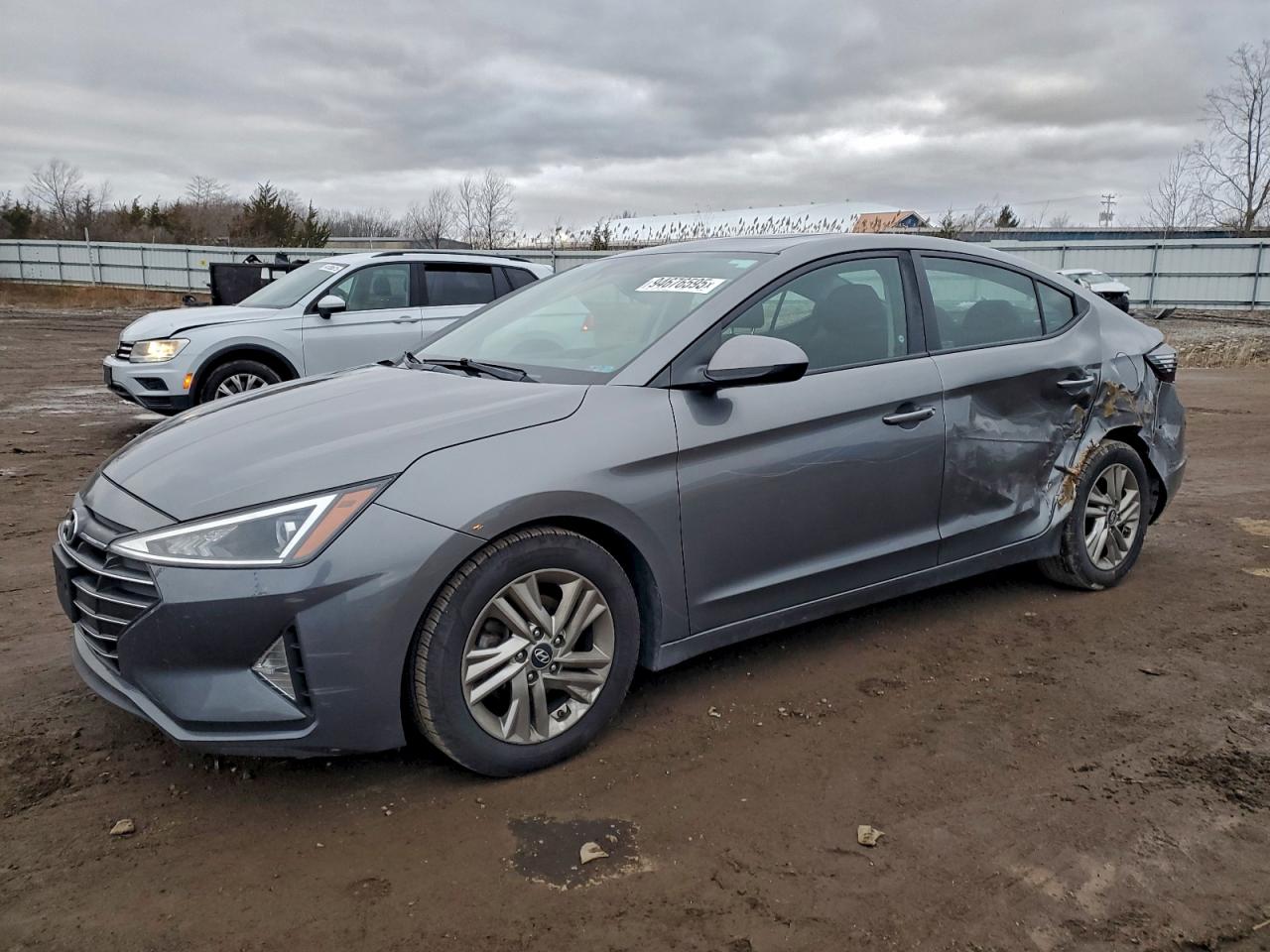 Hyundai ELANTRA Sel Image 1