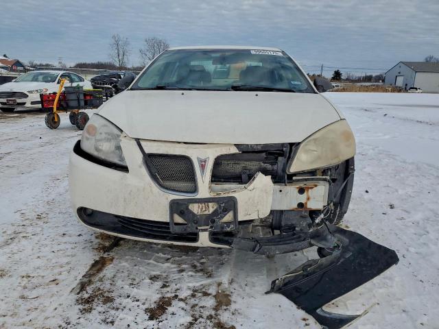 Pontiac G6 Base Image 3