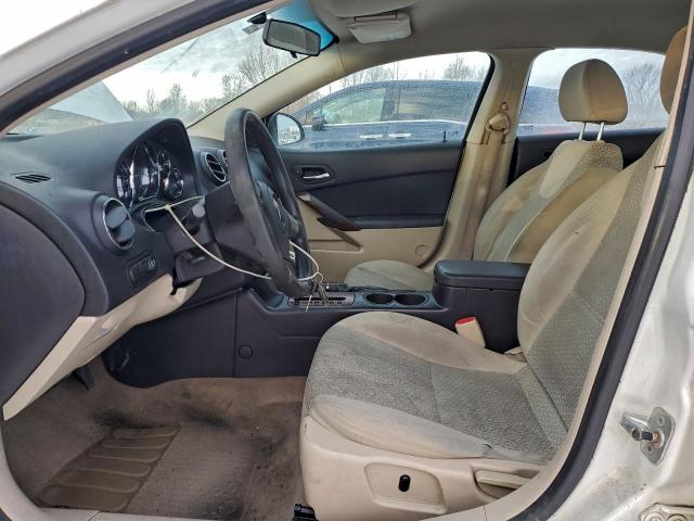 Pontiac G6 Base Image 7