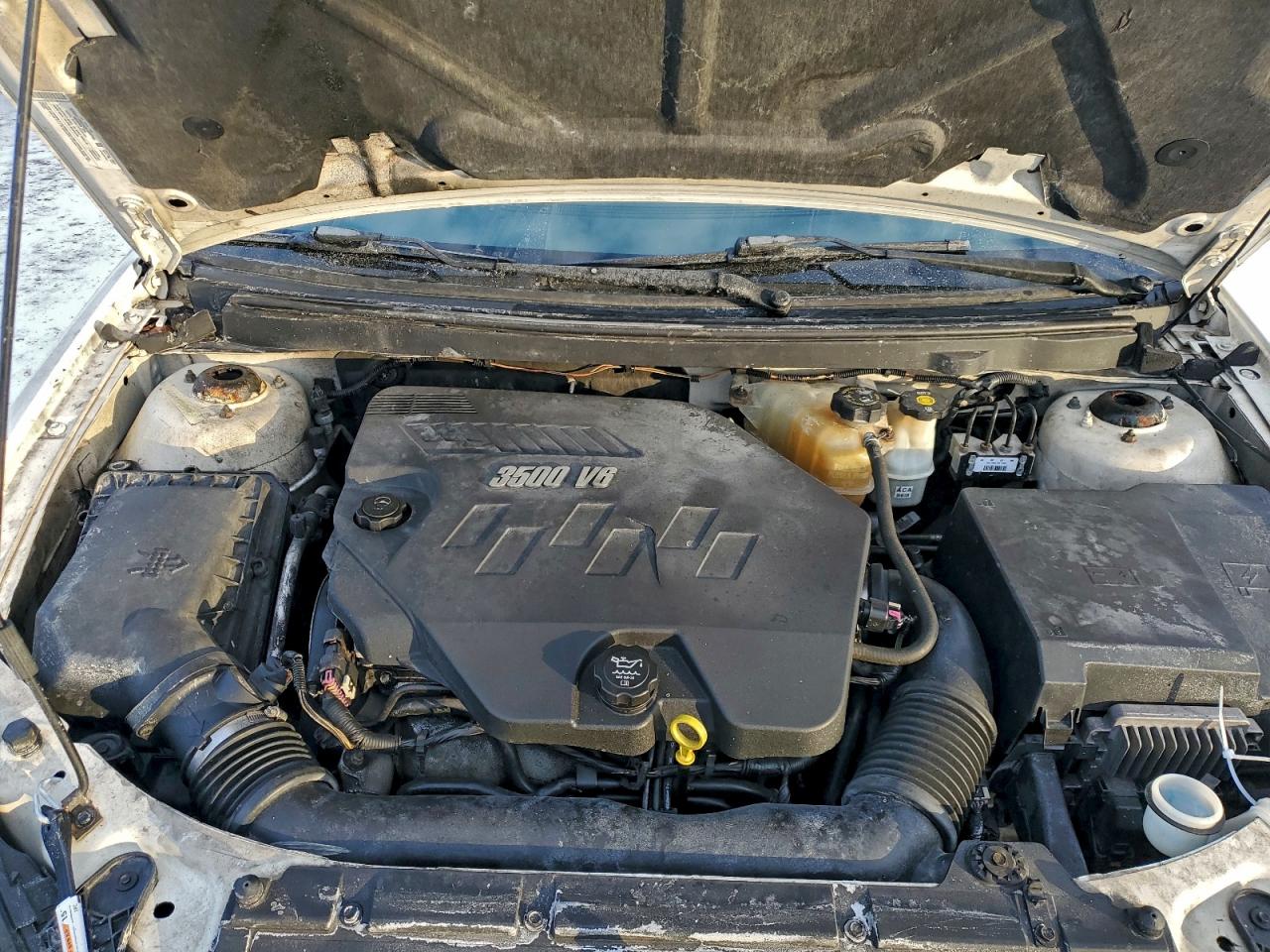 Pontiac G6 Base Image 11