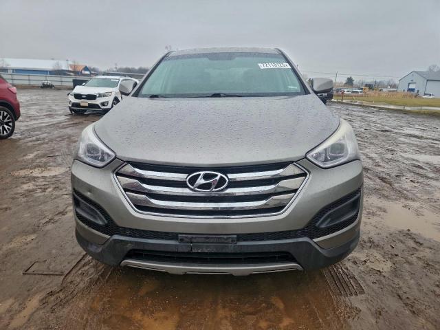Hyundai SANTA FE Image 9