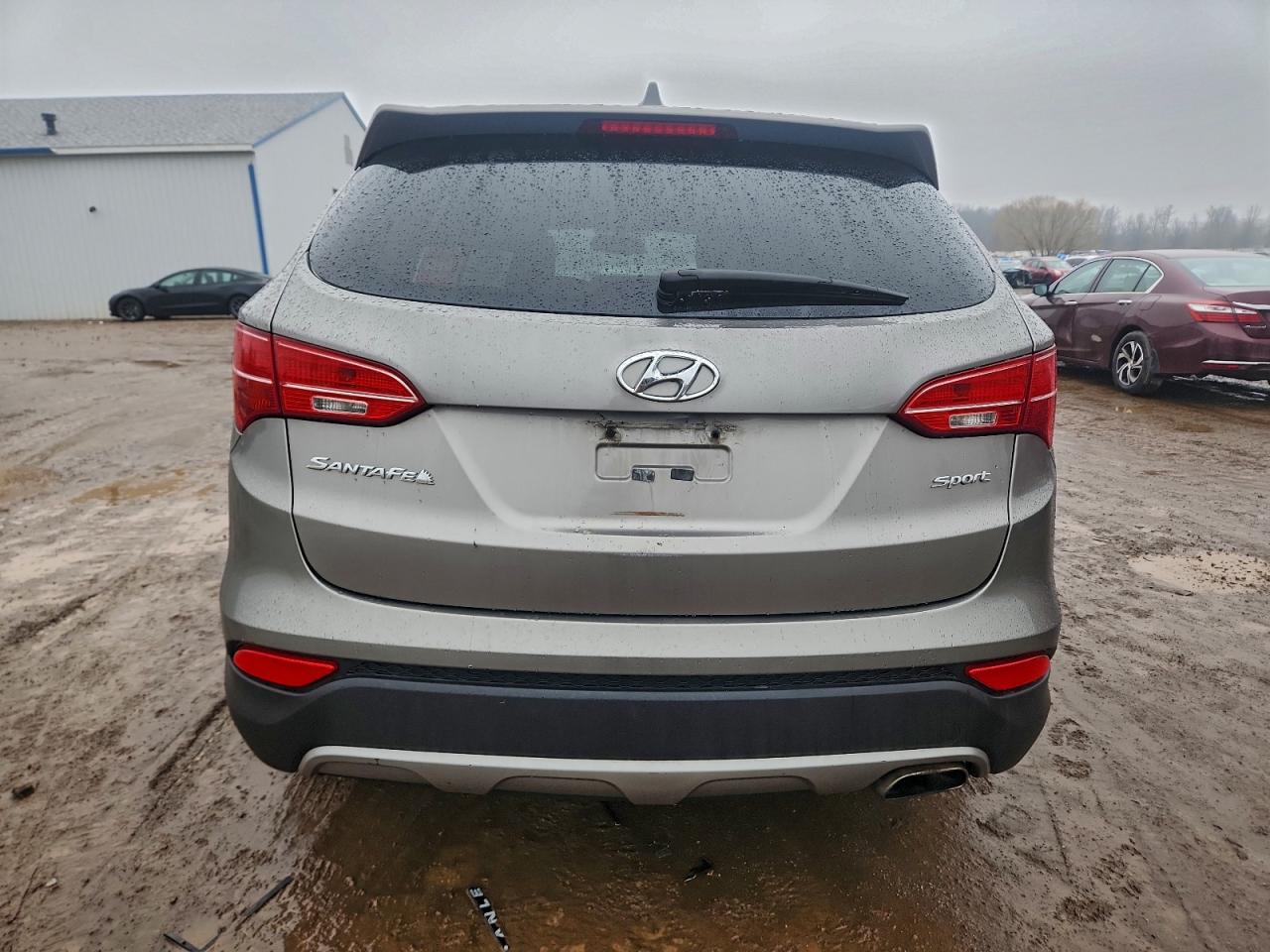 Hyundai SANTA FE Image 5