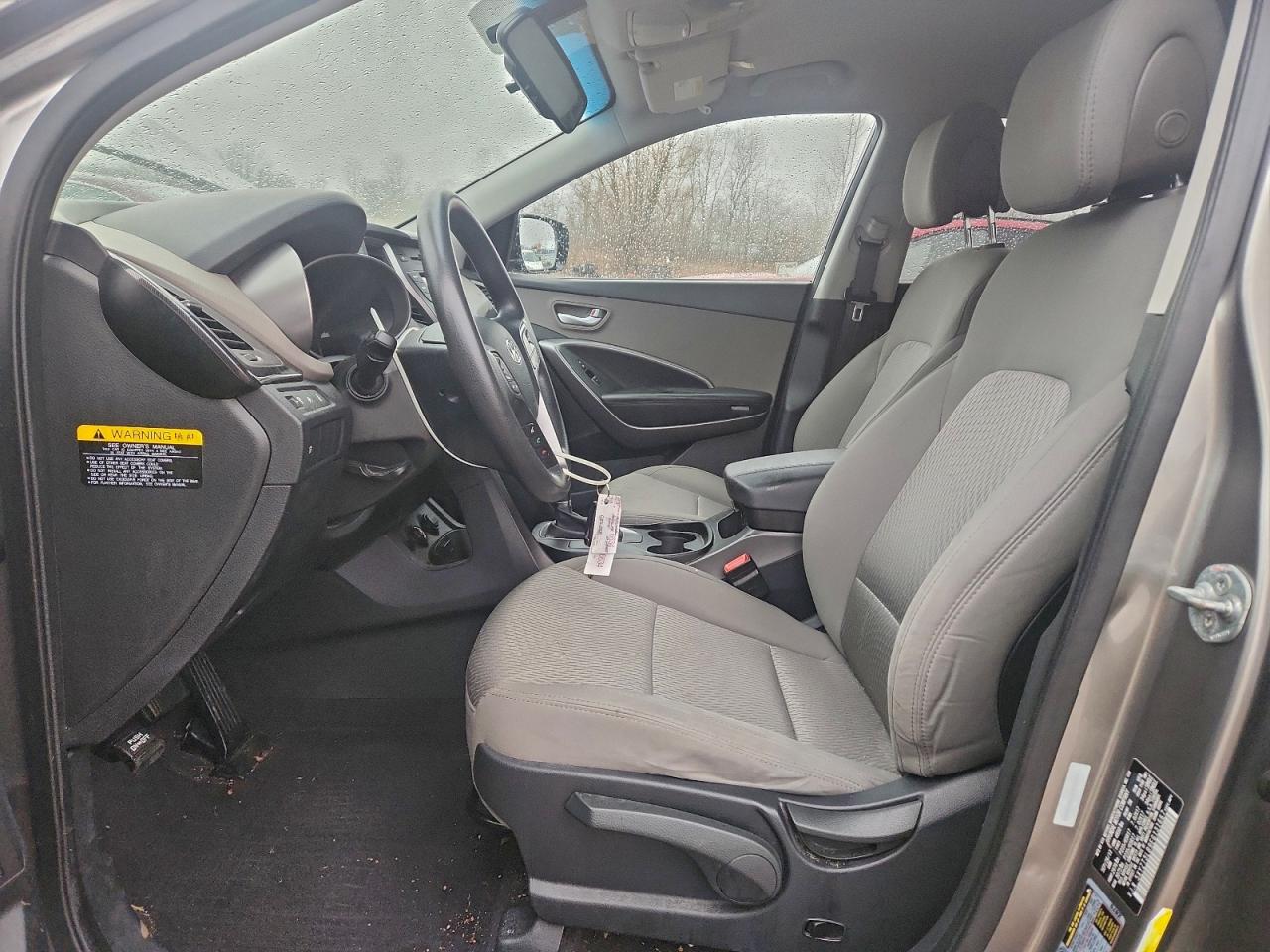 Hyundai SANTA FE Image 13