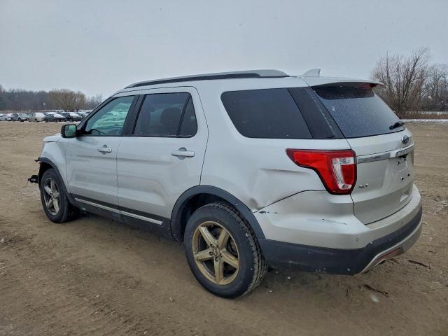 Ford Explorer Xlt Image 13