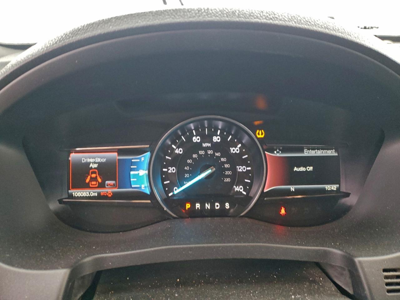 Ford Explorer Xlt Image 8