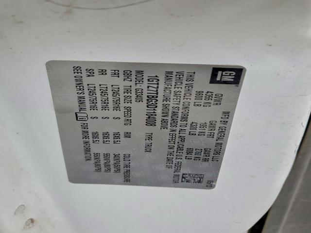 GMC Savana G3500 Image 13