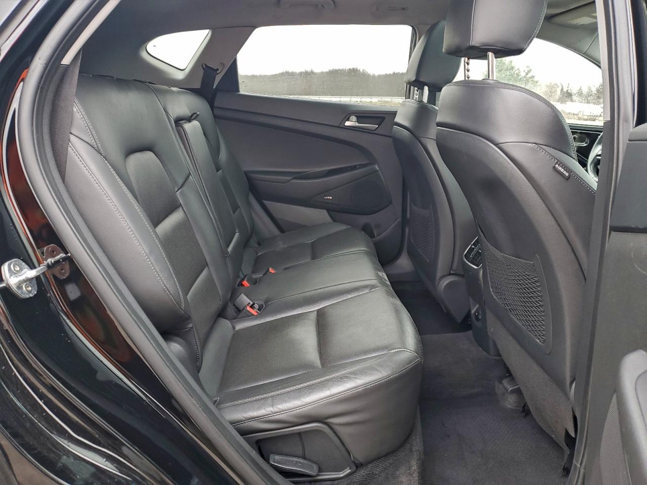 Hyundai TUCSON Limited Image 6