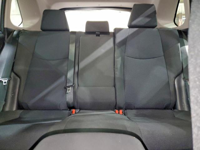 Toyota RAV4 Le Image 5