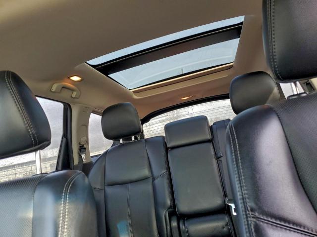 Nissan Pathfinder S Image 3