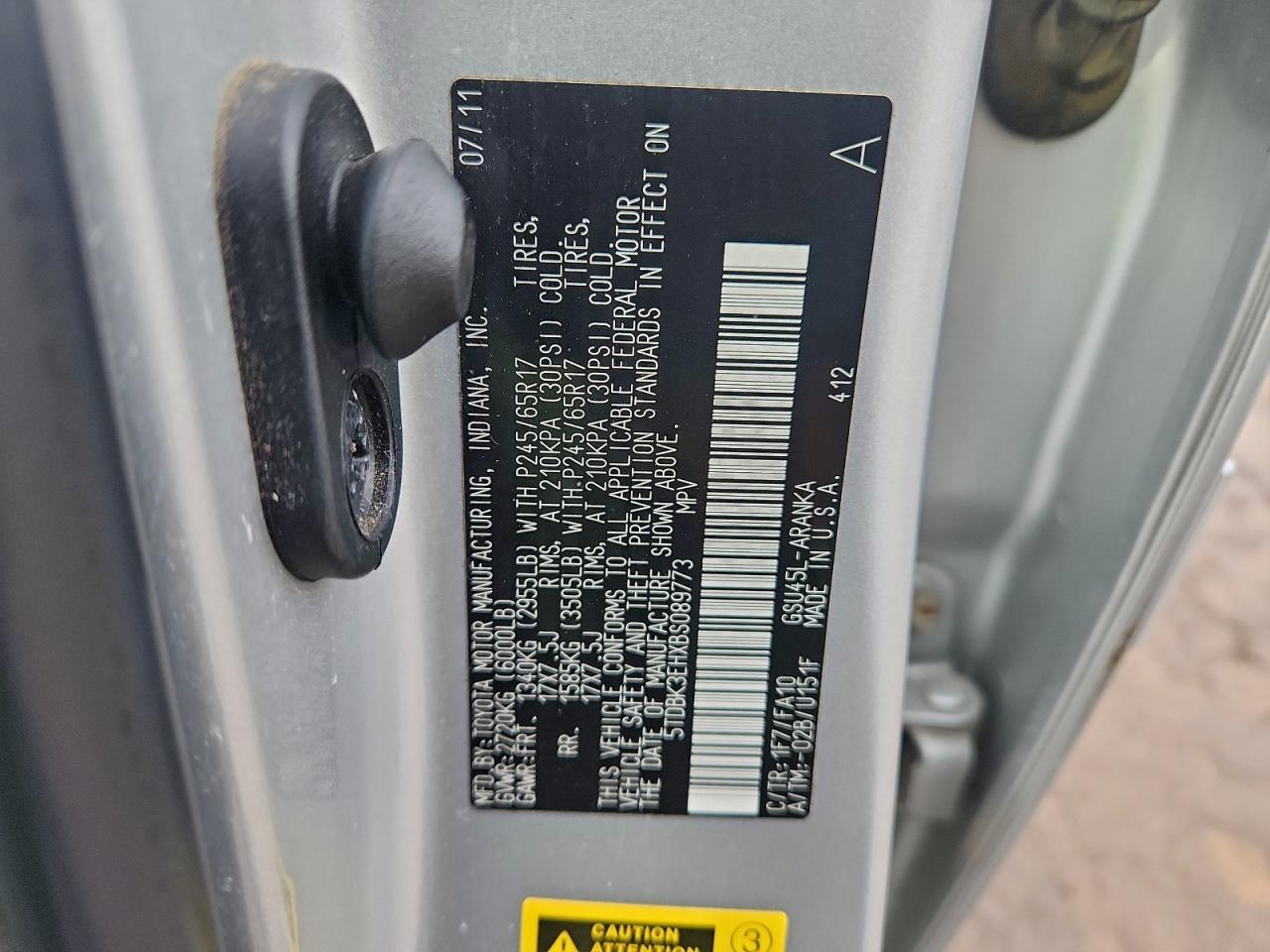 Toyota Highlander Base Image 7