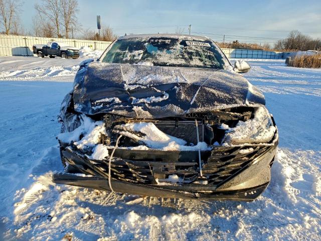 Hyundai ELANTRA Sel Image 4