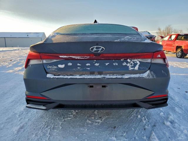 Hyundai ELANTRA Sel Image 3