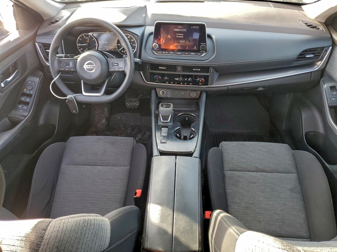 Nissan Rogue Sv Image 2