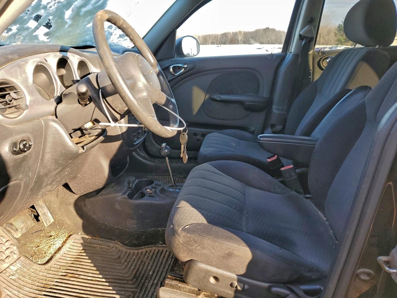 Chrysler PT Cruiser Touring Image 5